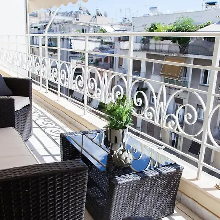 Modern Beauty In Central Athens! Apartment Athens