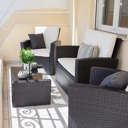 Apartment Modern Beauty In Central Athens! *