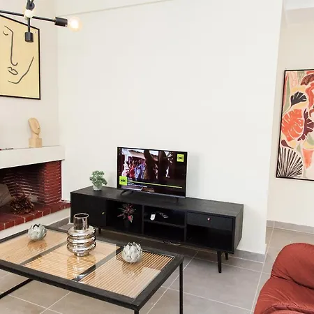 Modern Beauty In Central Athens! Apartment Athens