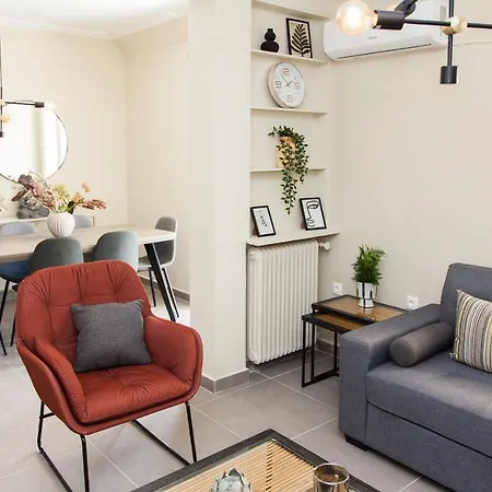 Apartment Modern Beauty In Central Athens!